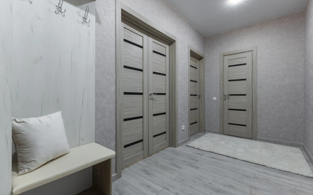 Komfort Na Adelya Kutuya Apartment