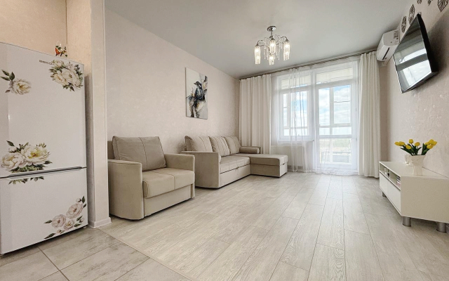 Svetlaya I Uyutnaya Studiya V Tsentralnom Rayone Flat