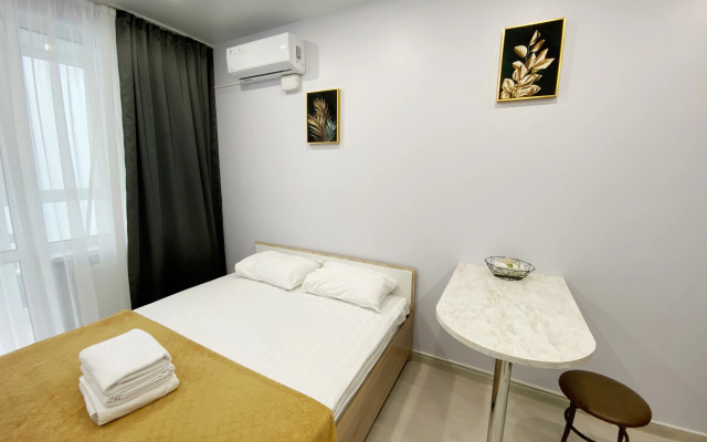 Апартаменты студия на Зеленом бульваре 19 на 24 этаже