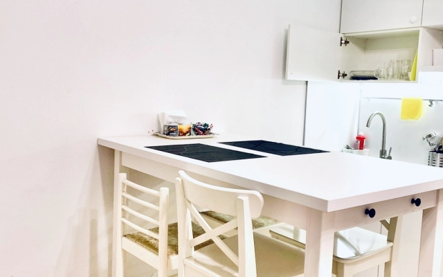 Na Ulitse Lyotchika Ulyyanina 3A Flat