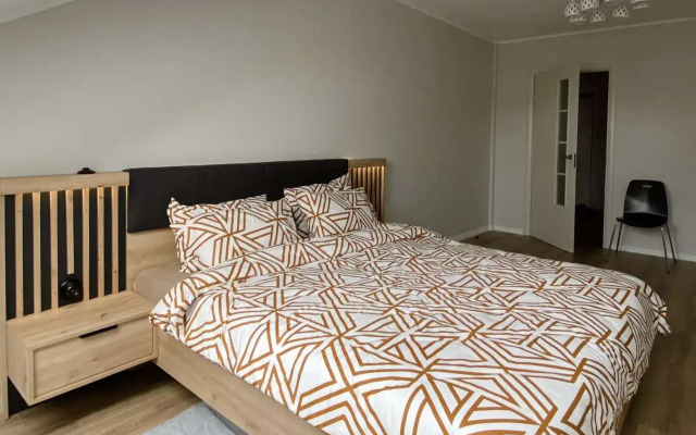U Stantsii Kutuzovo Novoye Flat
