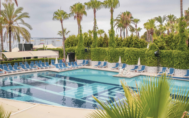 Sealife Buket Resort & Beach Hotel – All Inclusive