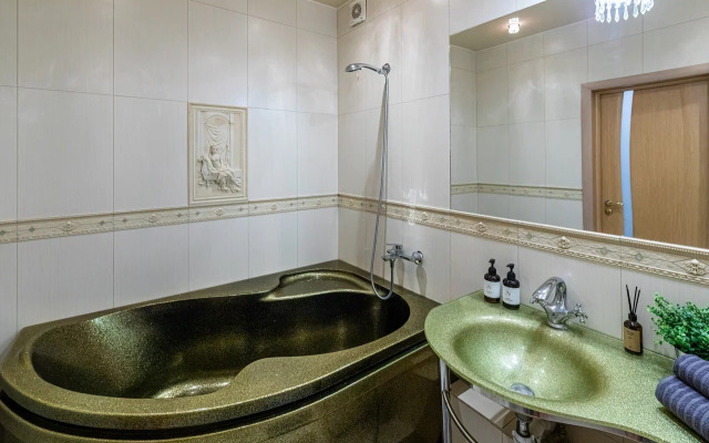 V serdtse Kazani Flat