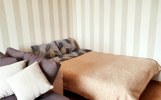 Квартира двухкомнатная 76м2 на Куйбышева 40