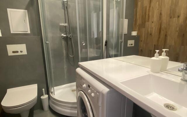 Uyutnye na Molodezhnoy Apartments