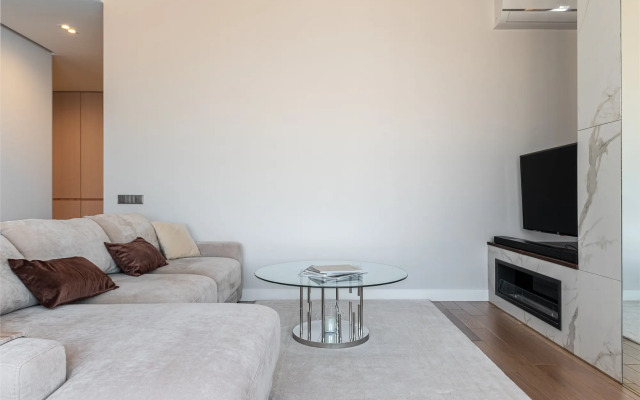 Flat Inn ryadom s metro Avtozavodskaya v zhk Story Apartments