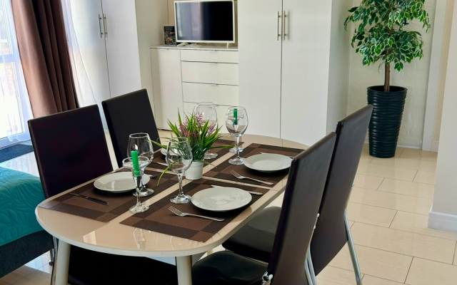 Na Bulvar Nadezhd 4/2 Apartments