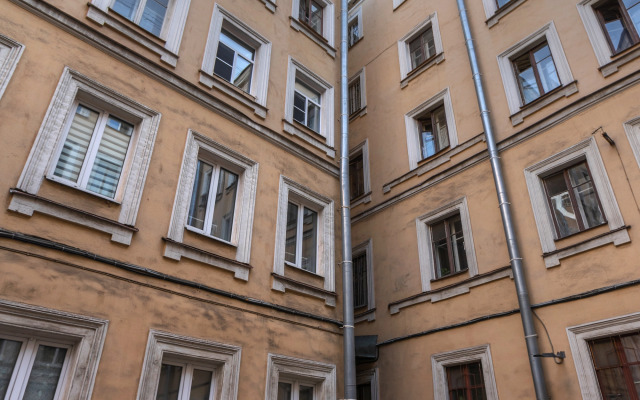 Квартира Двухкомнатная с Дизайнерским Ремонтом на Садовой