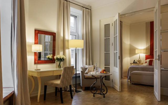 Отель Англетер