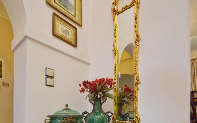 Ellania Villa
