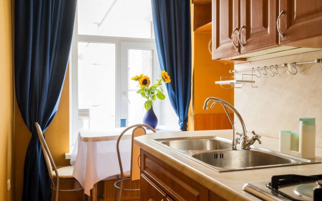 Квартира у Таврического сада