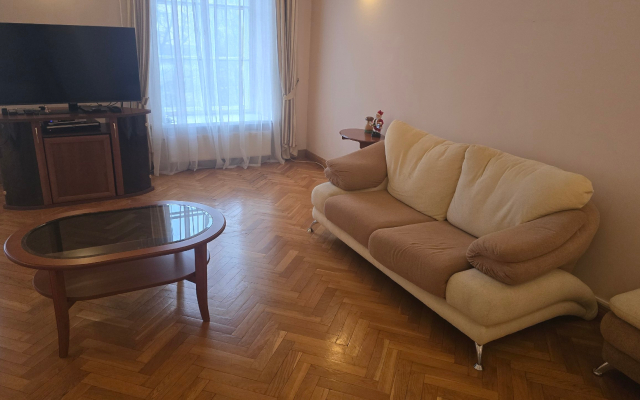 Квартира Итальянская 5