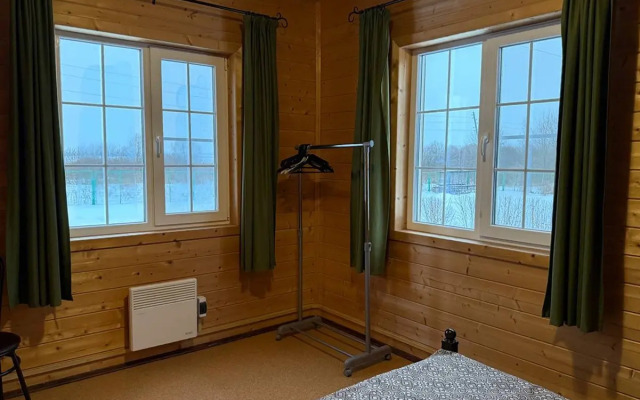 Na Beregu Ozera Plescheevo 57b Private house