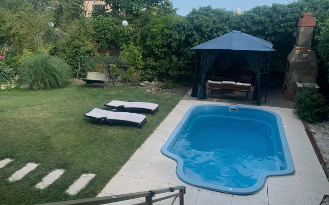 Na Ulitse Yana Tarvatskogo Flat