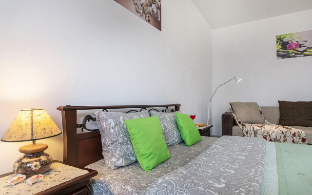 Апартаменты Стильные на Братиславской