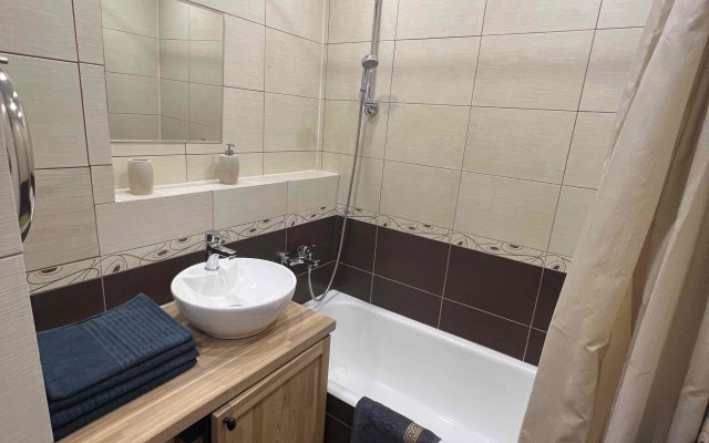 Апартаменты на Свободном Переулке 22