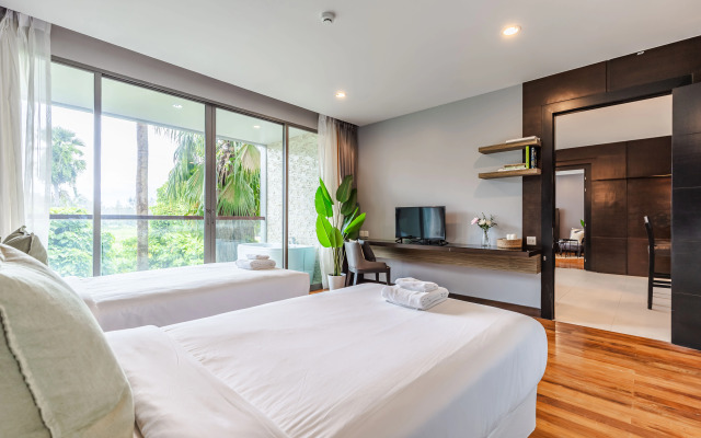 Апартаменты Majestic 2BR Residence with garden view in Regent