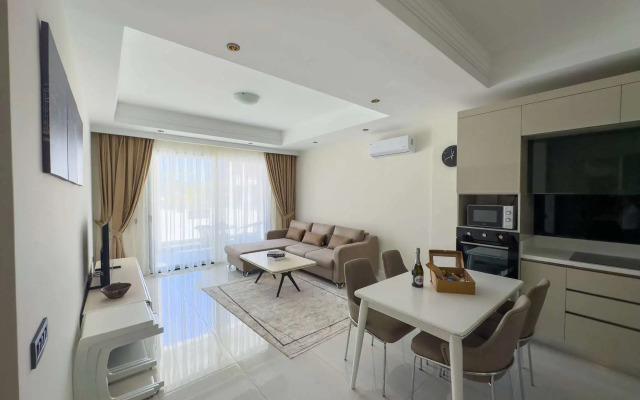 Qoople Azura World S 16 Apartments