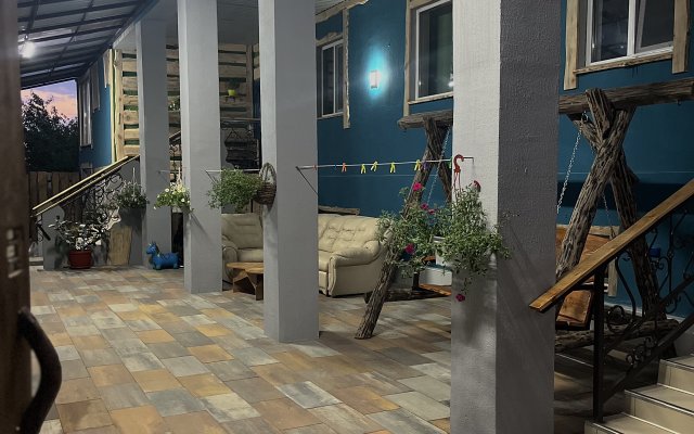 Bely Zamok Guest House