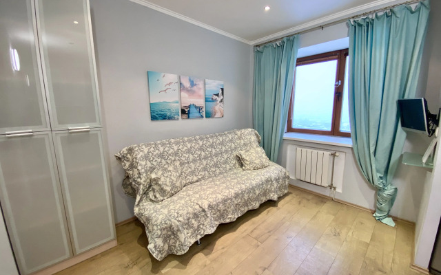 Shokolad U Mts Almazova Flat