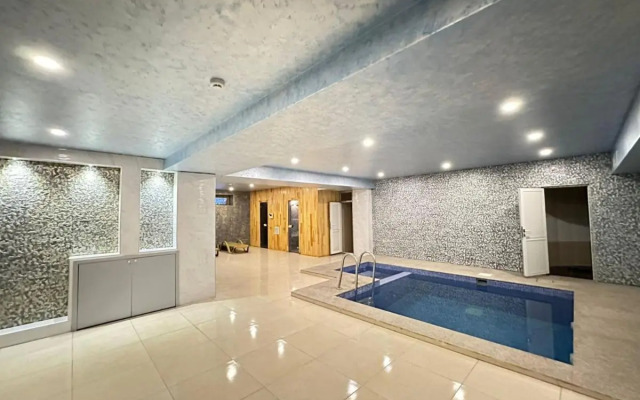 The Family Hotel
