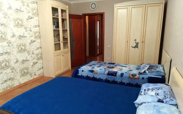 Квартира Просторная Трехкомнатная