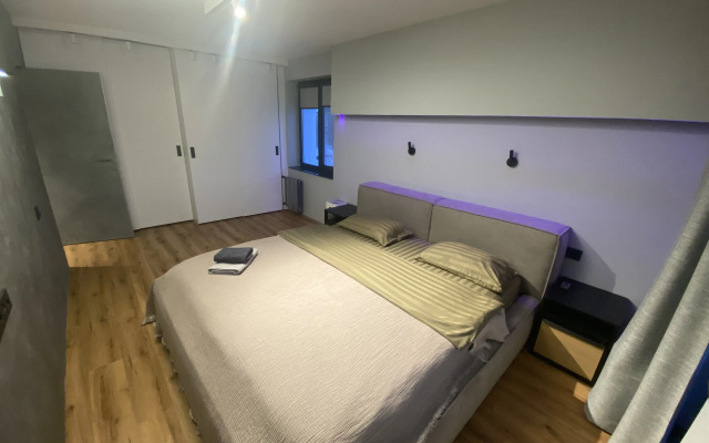 Dizaynerskaya Ryadom S G/k Gorny Vozdukh Flat