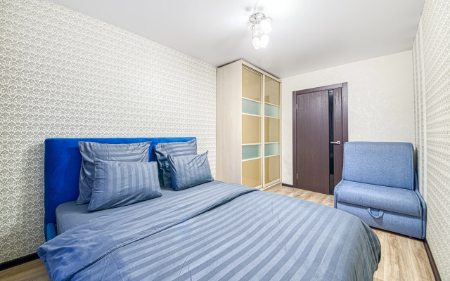Semeynye Rimskaya Flat