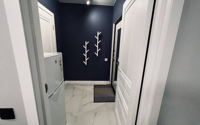 Na Okruzhnoy v Lobne Flat