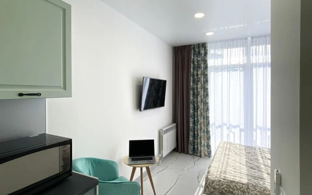 Апартаменты-студия 30 кв.м. с кроватью и балконом, 15 этаж