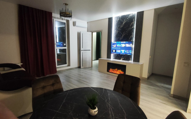Premium Flat