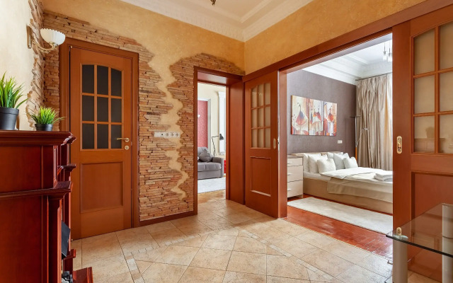 Апартаменты Улучшенные с Камином