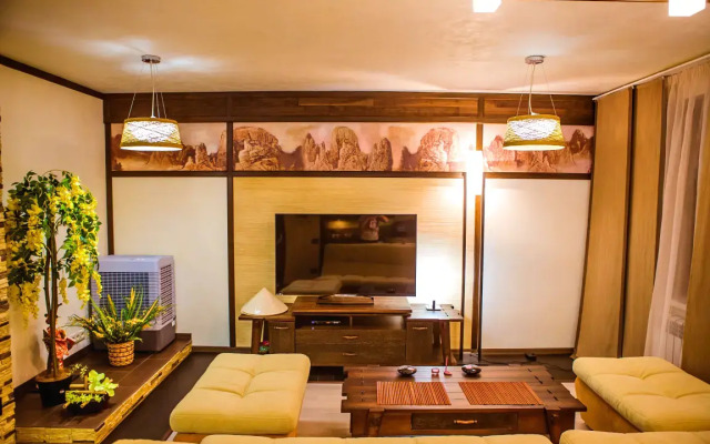 Yaponiya Apartments