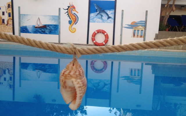 Отель Renia Studios