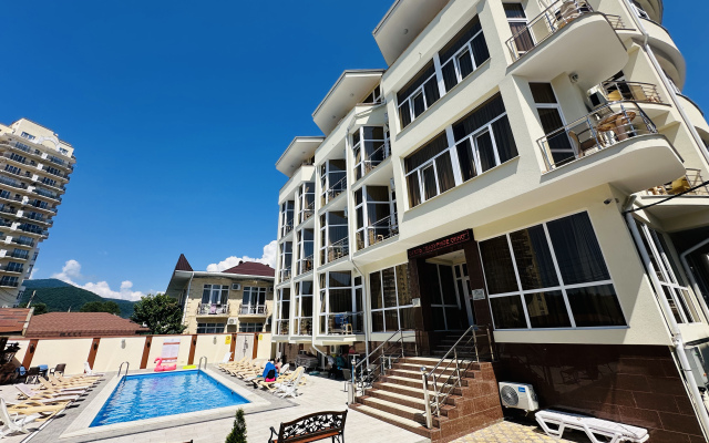 Lazurnoe Okno Hotel