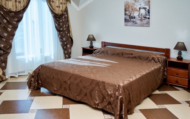 Miru Mir Guest House