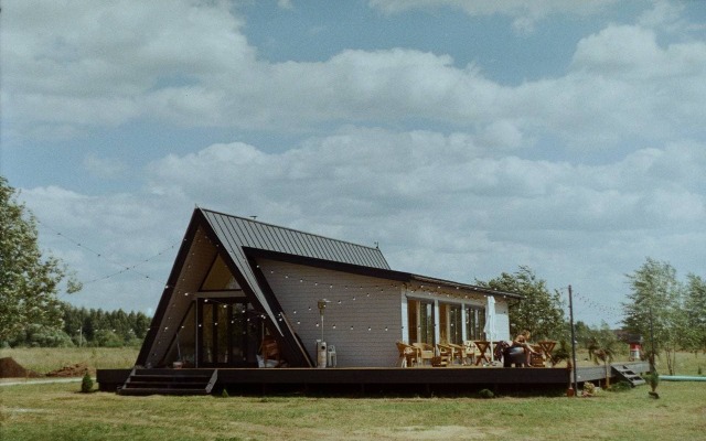 Woody Village Riverside Guest House