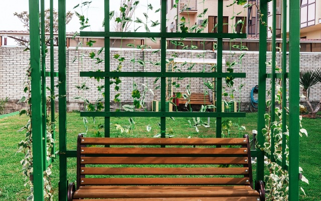 Alla Guest House