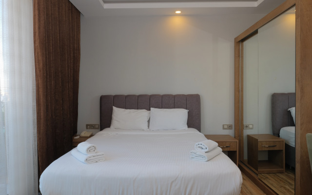 Zeynel Hotel Konyaalti
