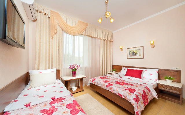 M+ Guest House