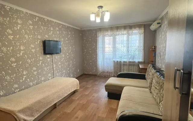 Na Zhd Vokzale Flat
