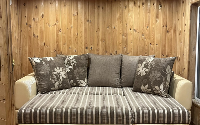Na Gagarina 6 Private house