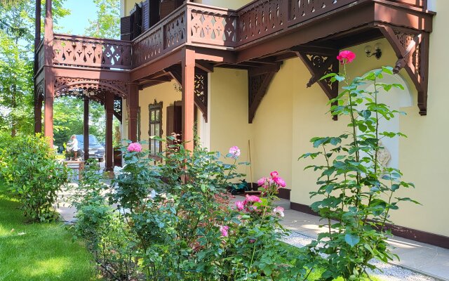 Villa Musik Apartments