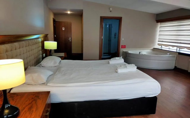 Tiara Termal Hotel & SPA Hotel - Image 7