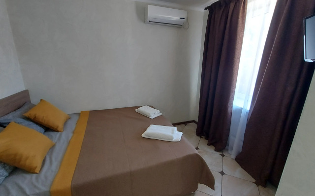 Tsentralnyij Guest House