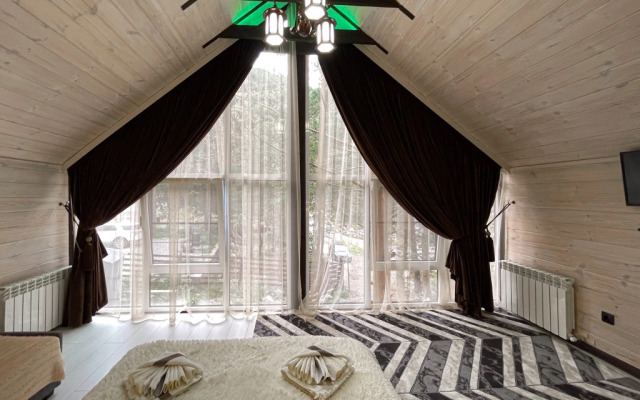 Коттедж Двухэтажный с Красивым Видом в Терсколе от Квартирукинг