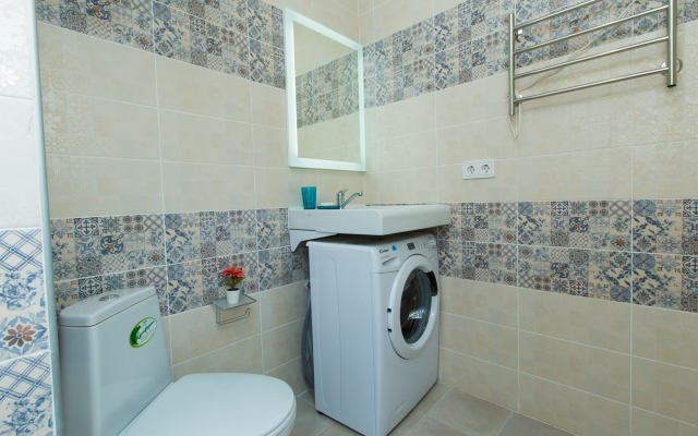 ZhK Lyubov' I Golubi 12/1 Apartments