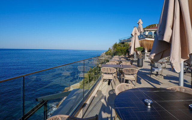 Ada Port Hotel - Adults Only