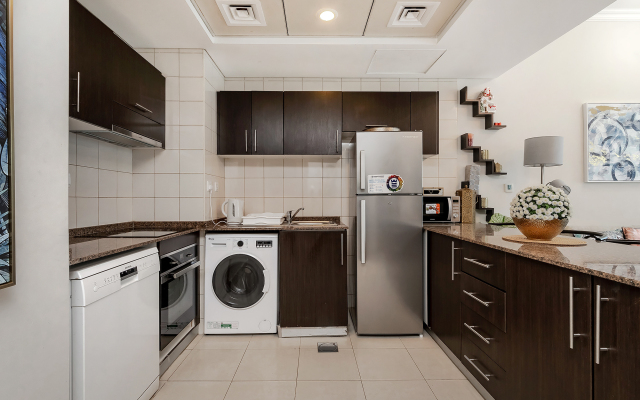 Апартаменты Welcome Home in Bay Central Tower