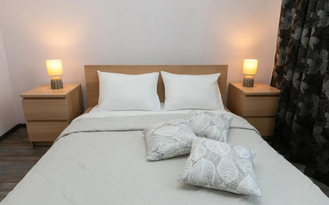 Квартира Этажидейли евродвушка с балконом